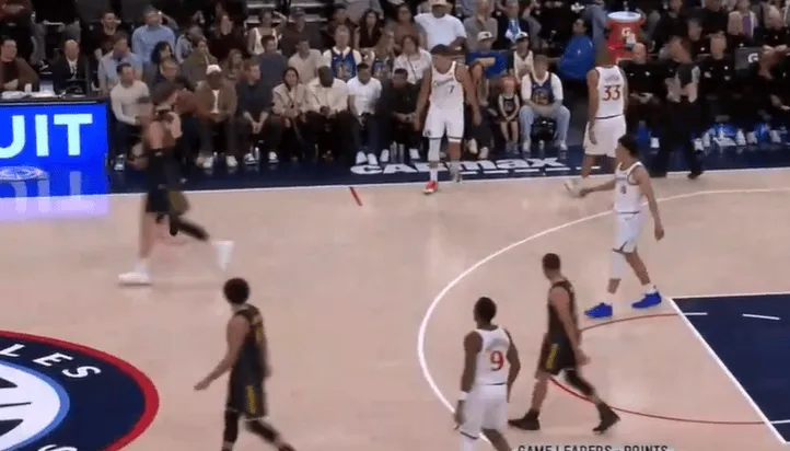 sofascore中文官网-勇士门户大开助马瑟林空切上篮，随后波杰还踩线失误